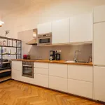 3bdr Main Square Spacious Designed Daire *