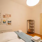3bdr Main Square Spacious Designed * Prag