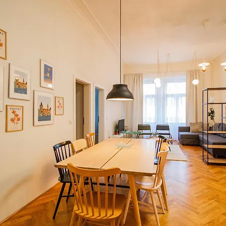 3bdr Main Square Spacious Designed *